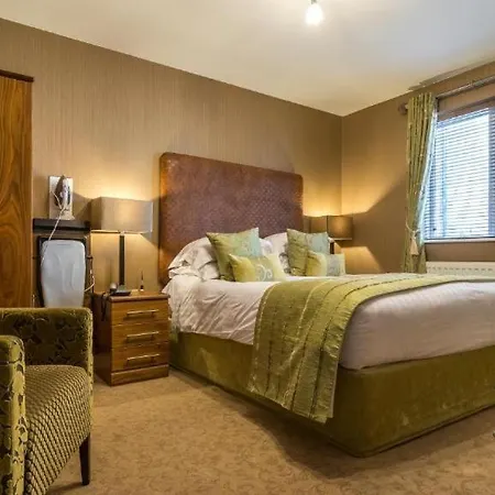 Hunday Manor Hotel 4*