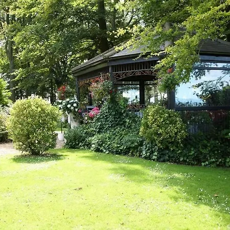 Hunday Manor 4*