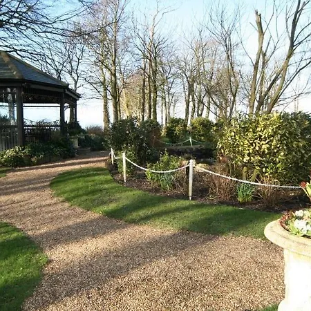 Hunday Manor Hotel 4*