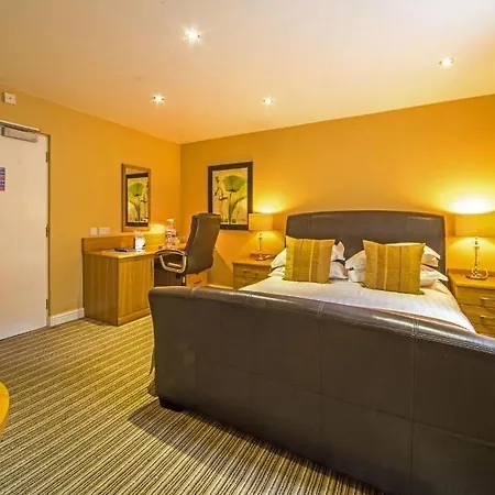 Hunday Manor 4*